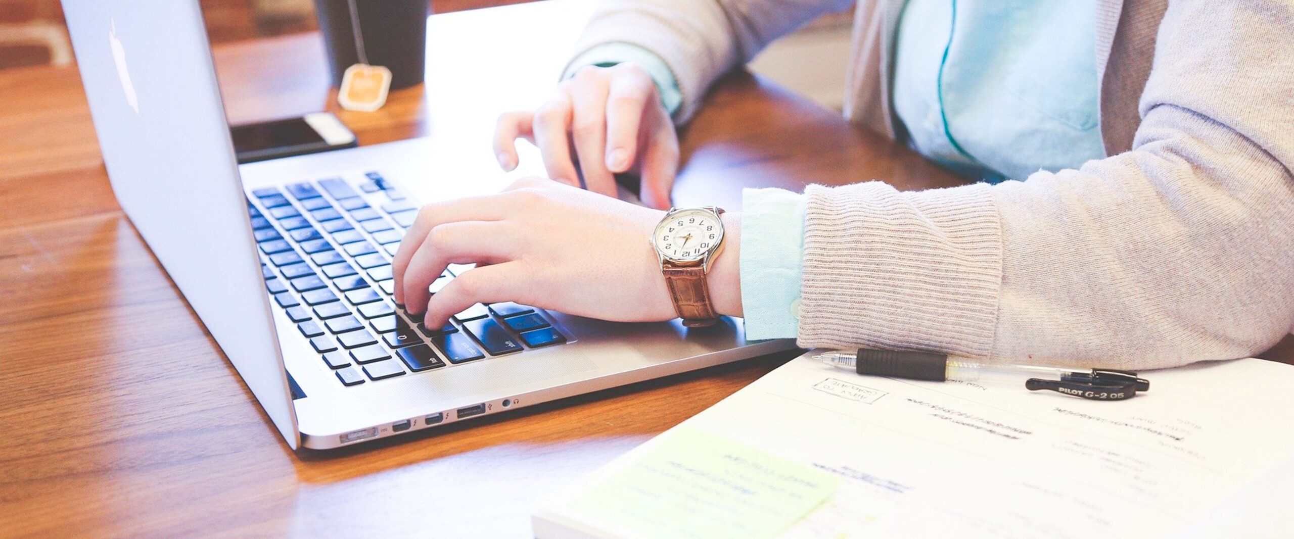 student-g697d40137_1920